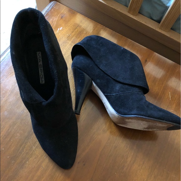 Via Spiga Suri Suede Heels - Picture 5 of 6